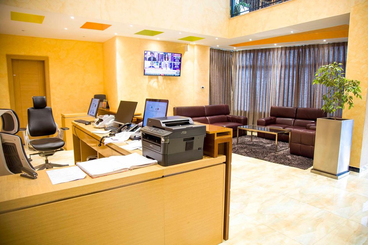Vamos Addis Hotel Extérieur photo