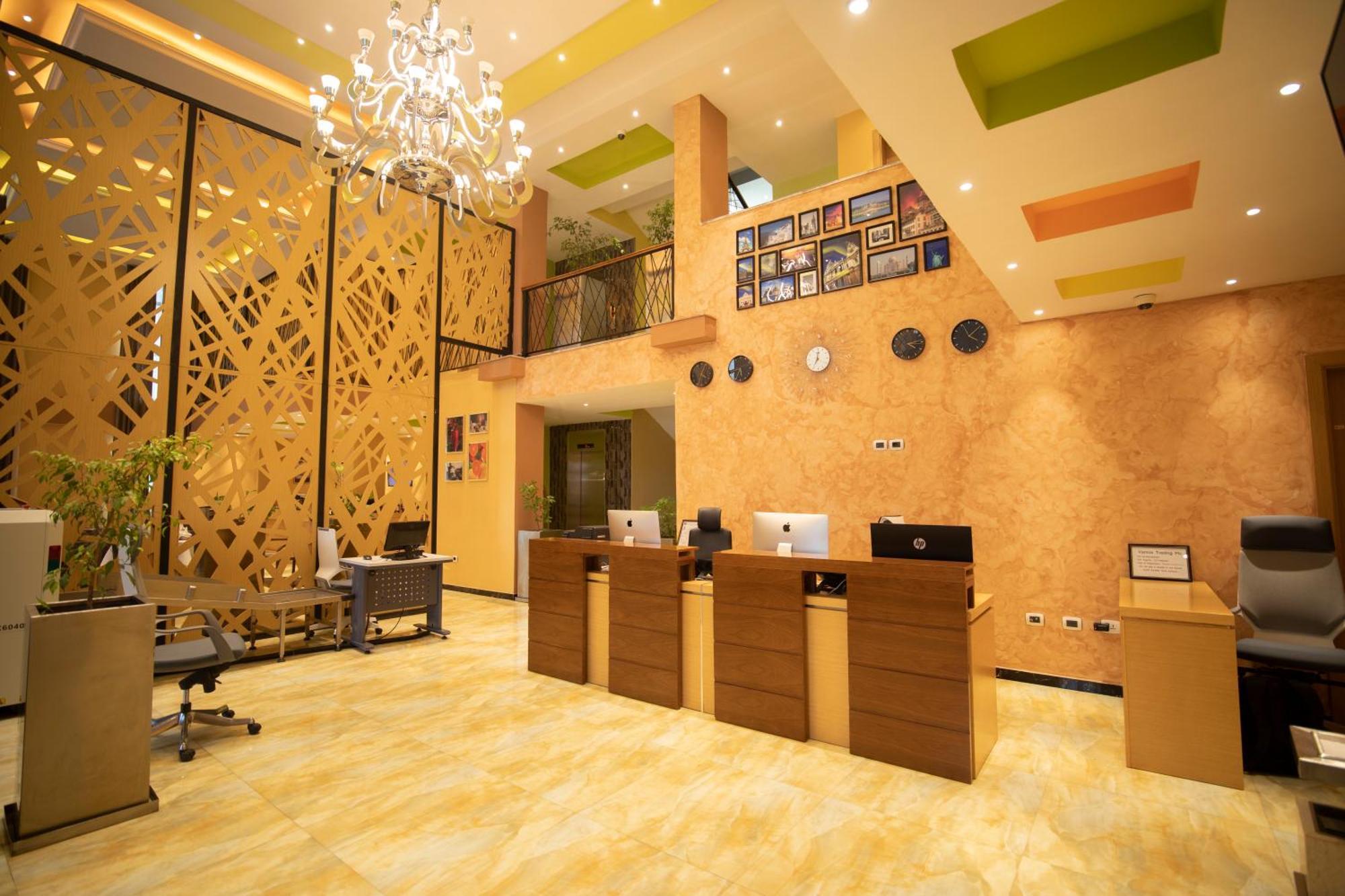 Vamos Addis Hotel Extérieur photo
