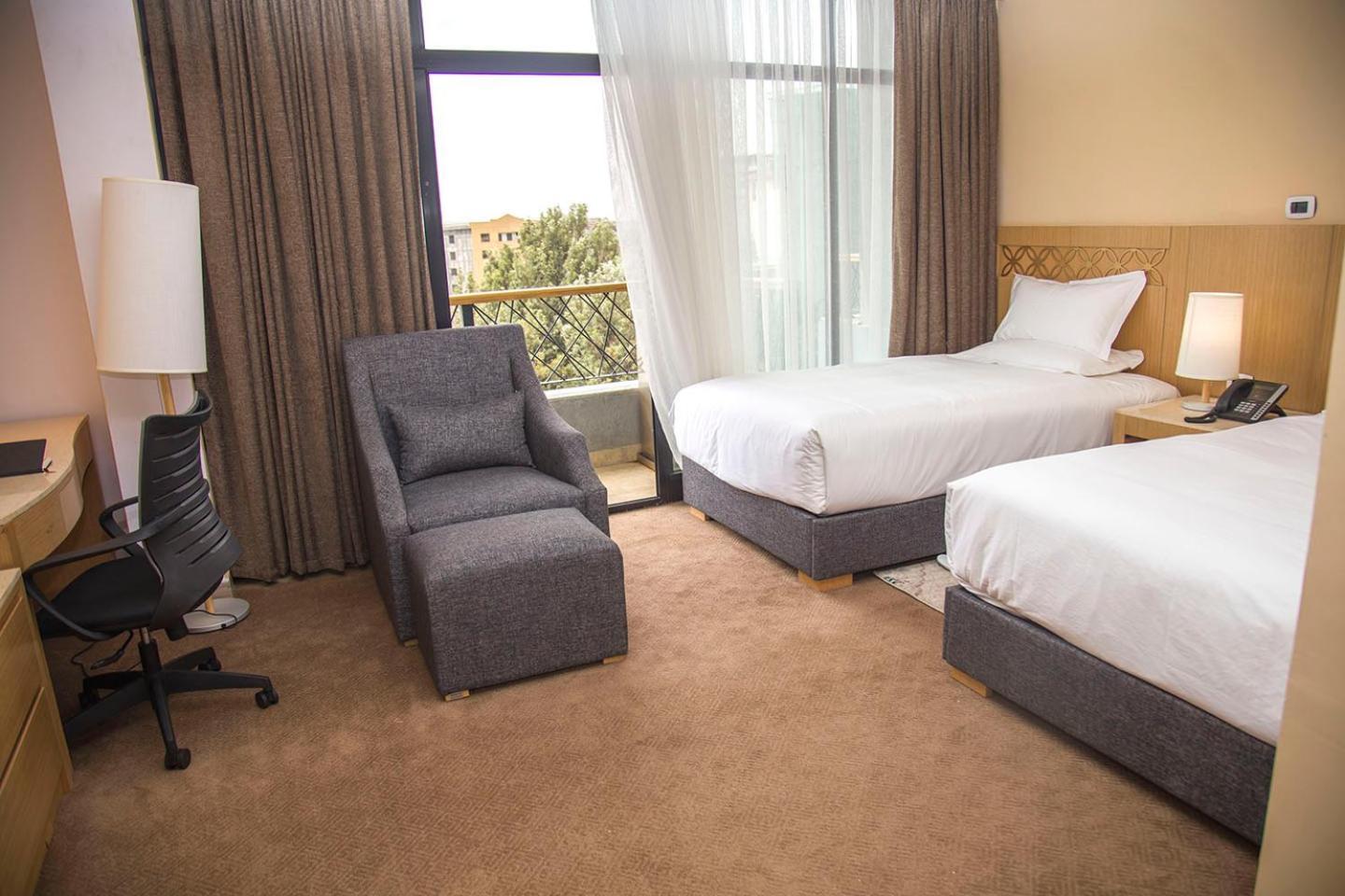 Vamos Addis Hotel Extérieur photo