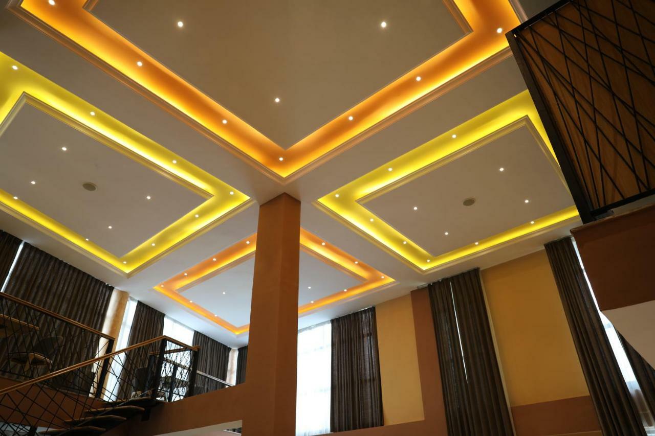 Vamos Addis Hotel Extérieur photo